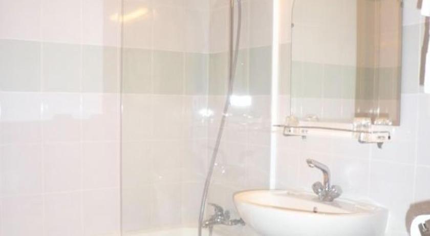 La Pierre Lys Hotel Quillan Szoba fotó